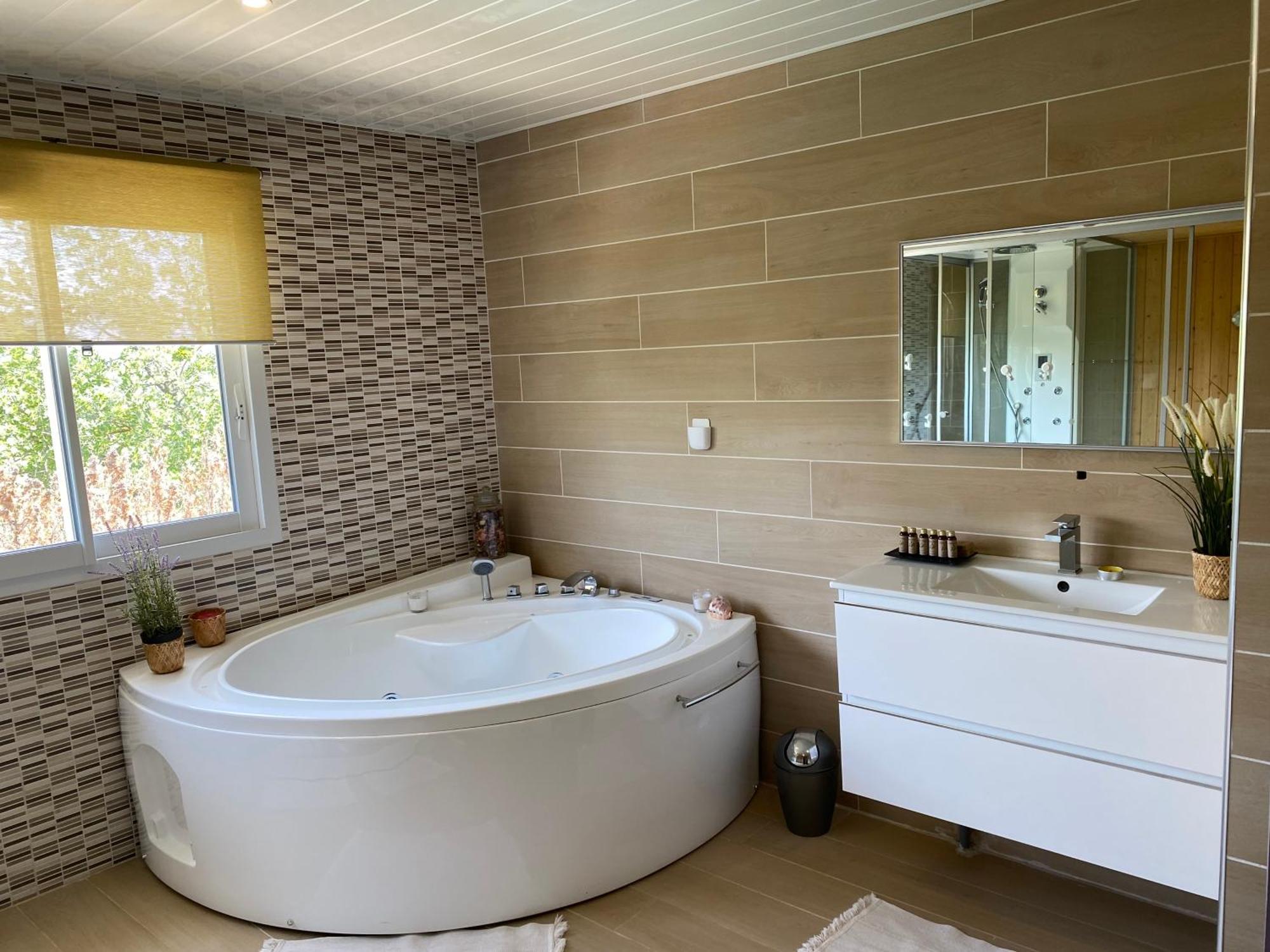 Magnifique Villa Avec Piscine, Sauna Et Hammam La Crau Eksteriør billede